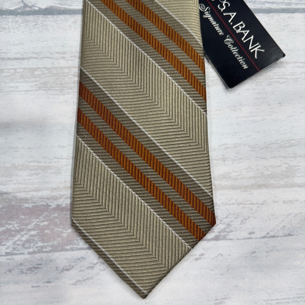 NWT Jos A Bank Signature Collection Neck‎ Tie Silk Stripe Taupe